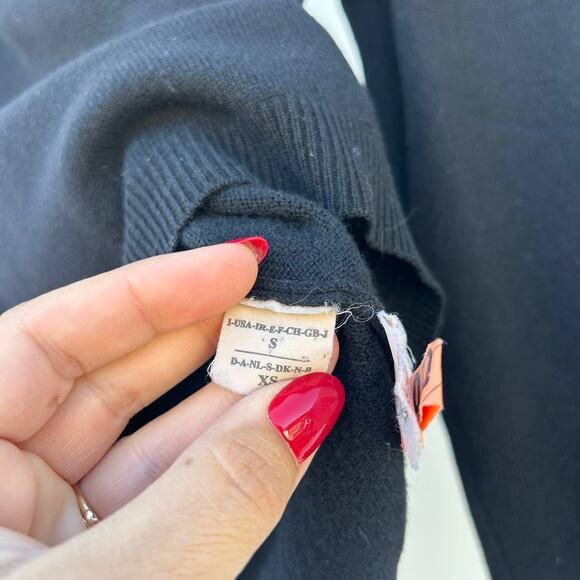 Rivamonti By Brunello Cucinelli Wool Silk Knit V-Neck Sweater Black Small - Picture 8 of 9